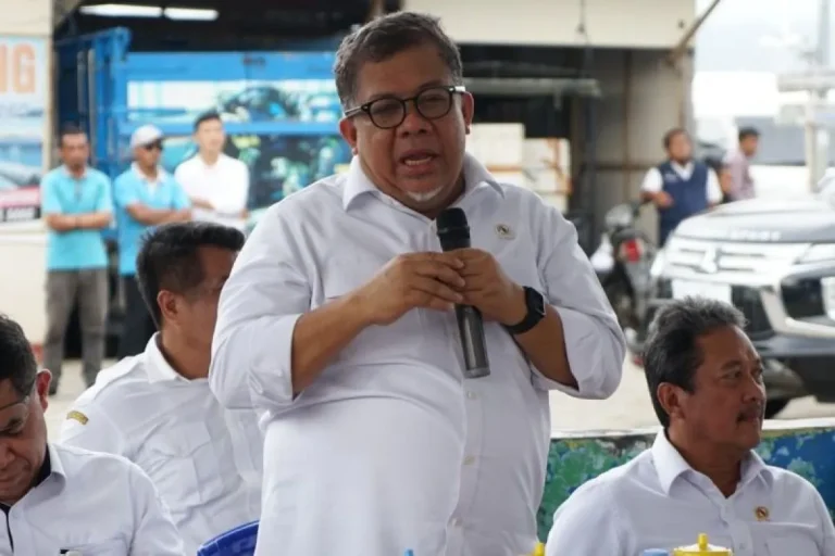 Penataan Kawasan Pesisir: Upaya Pemerintah dalam Meningkatkan Kesejahteraan Nelayan