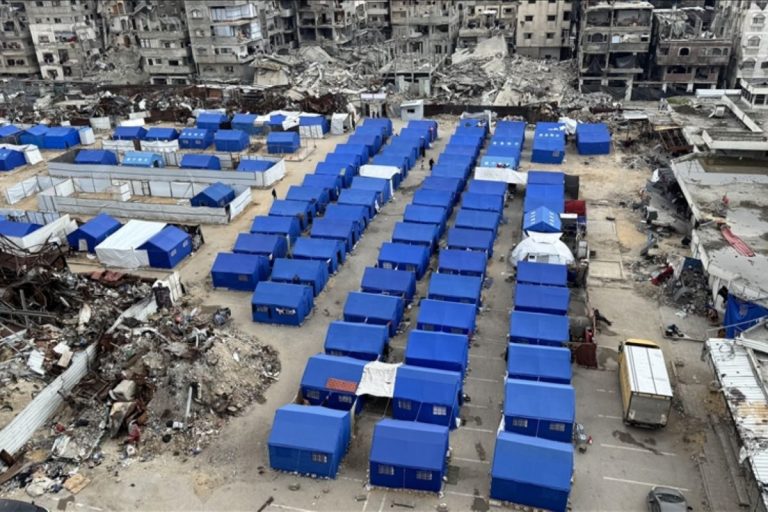 Mesir Kirim Rumah Modular ke Gaza