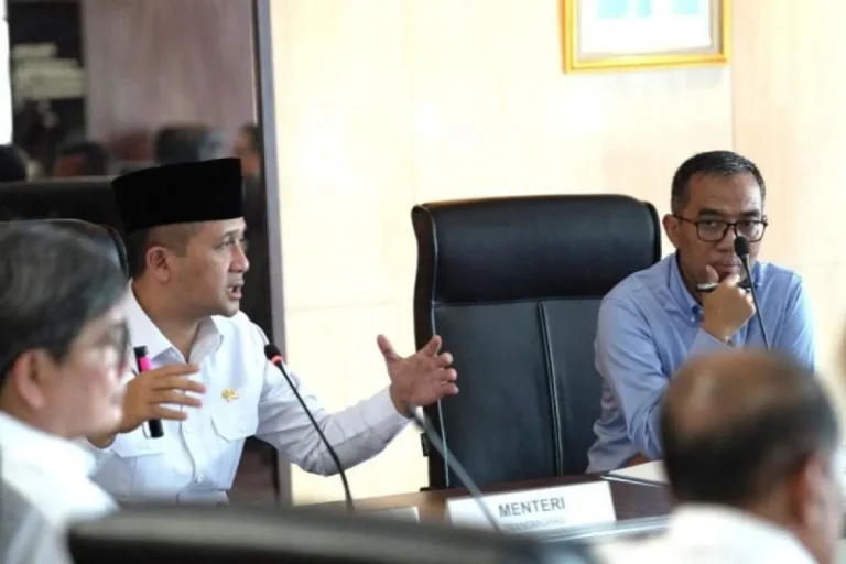 Kolaborasi Kementrans dan Kemendiktisaintek: Membangun SDM Unggul Lewat Transmigrasi Patriot