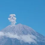 Gunung Semeru Kembali Erupsi, Masyarakat Diminta Waspada